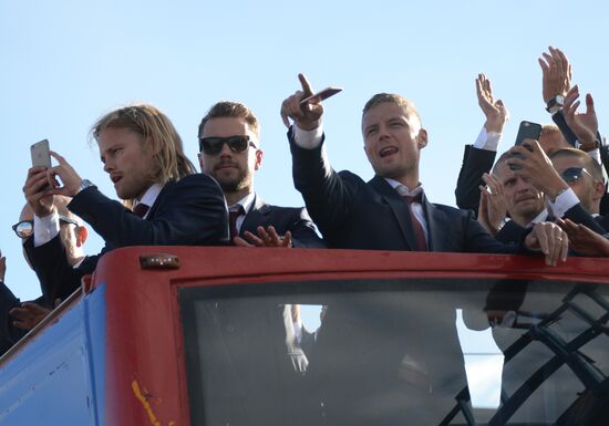 Icelandic national football team greeted by fans after returning from Euro 2016