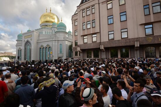 Moscow hosts Eid al-Fitr celebrations