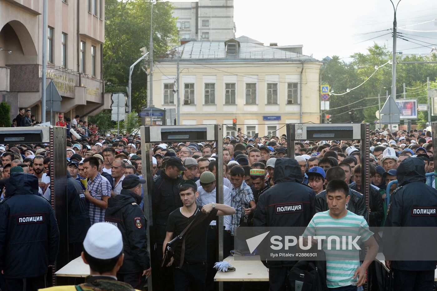 Moscow hosts Eid al-Fitr celebrations