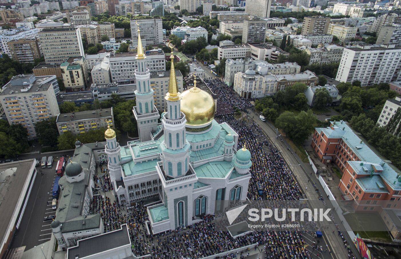 Moscow hosts Eid al-Fitr celebrations