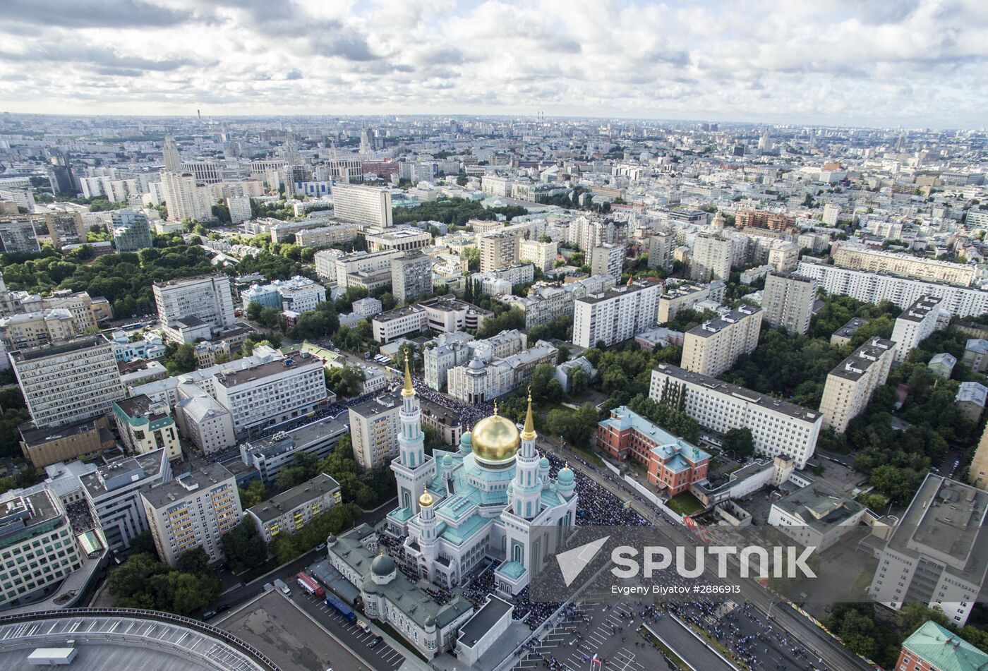 Moscow hosts Eid al-Fitr celebrations