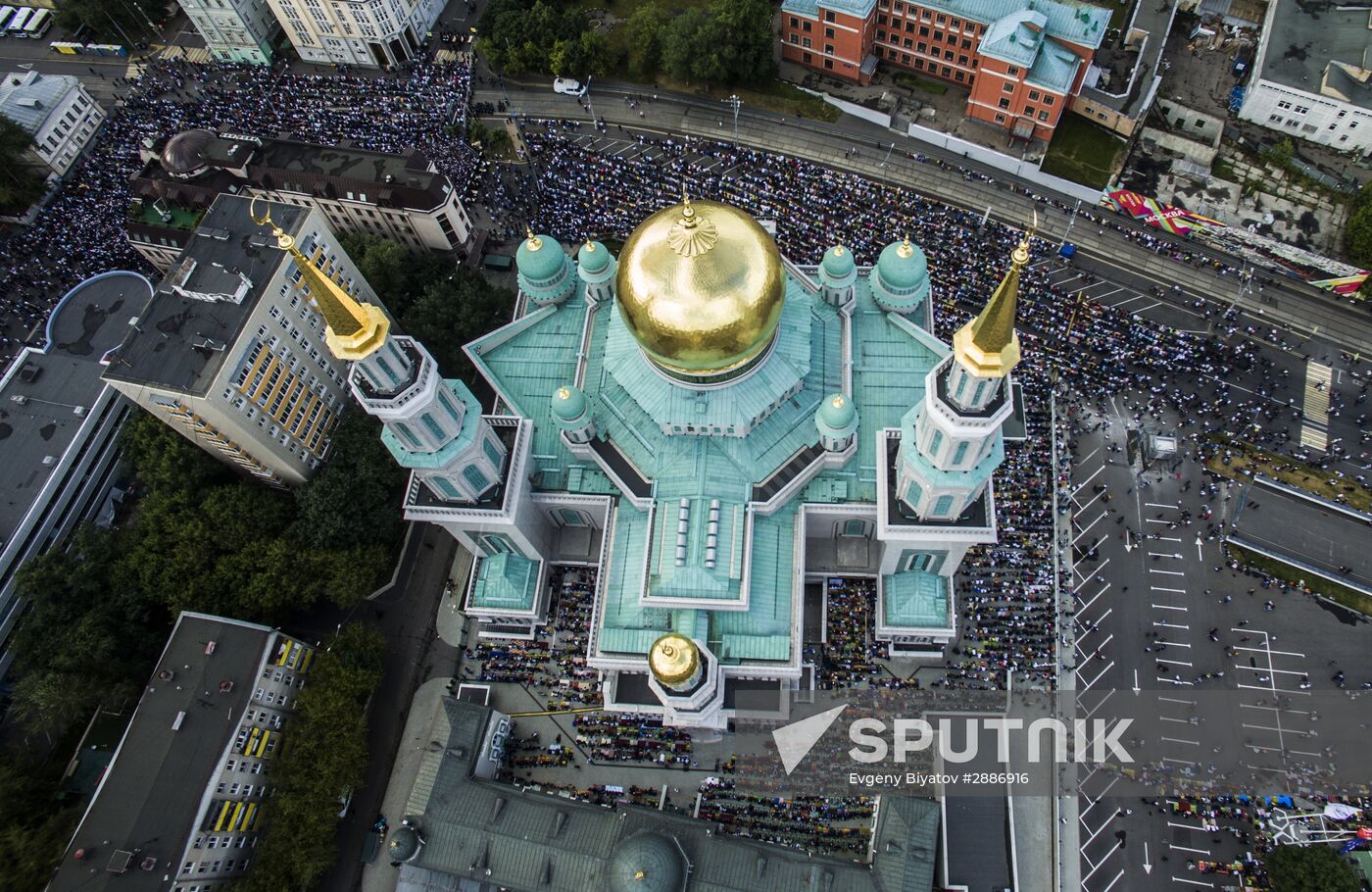 Moscow hosts Eid al-Fitr celebrations