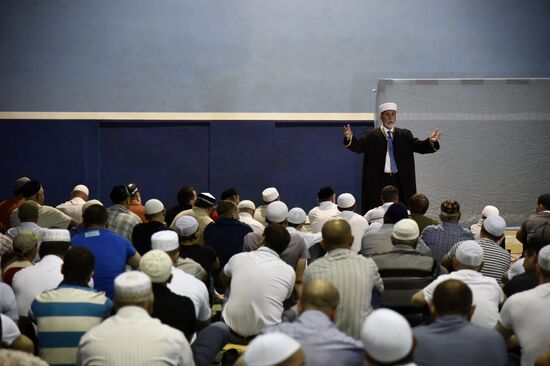 Eid al-Fitr day celebrations in Russia