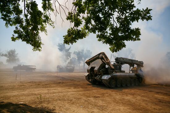 Safe Route exercise involving combat engineer units