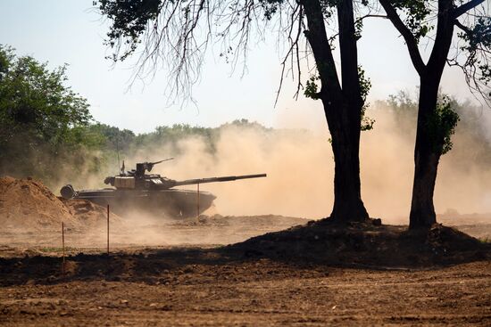 Safe Route exercise involving combat engineer units