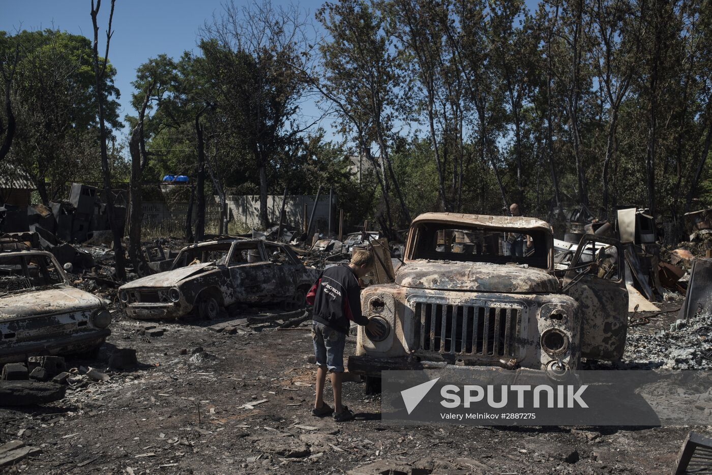 Aftermath of attack on Lozovoye in Donetsk Region