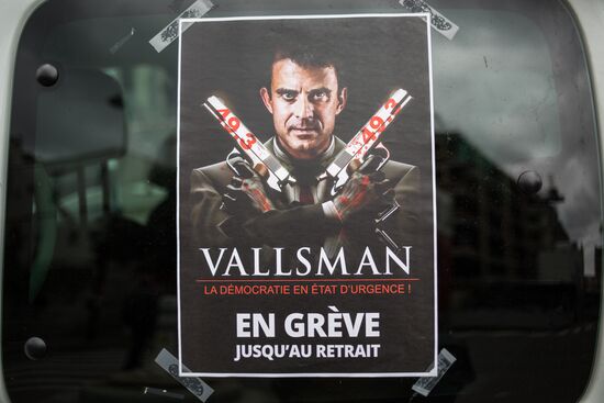 Protests against new labor law in Paris