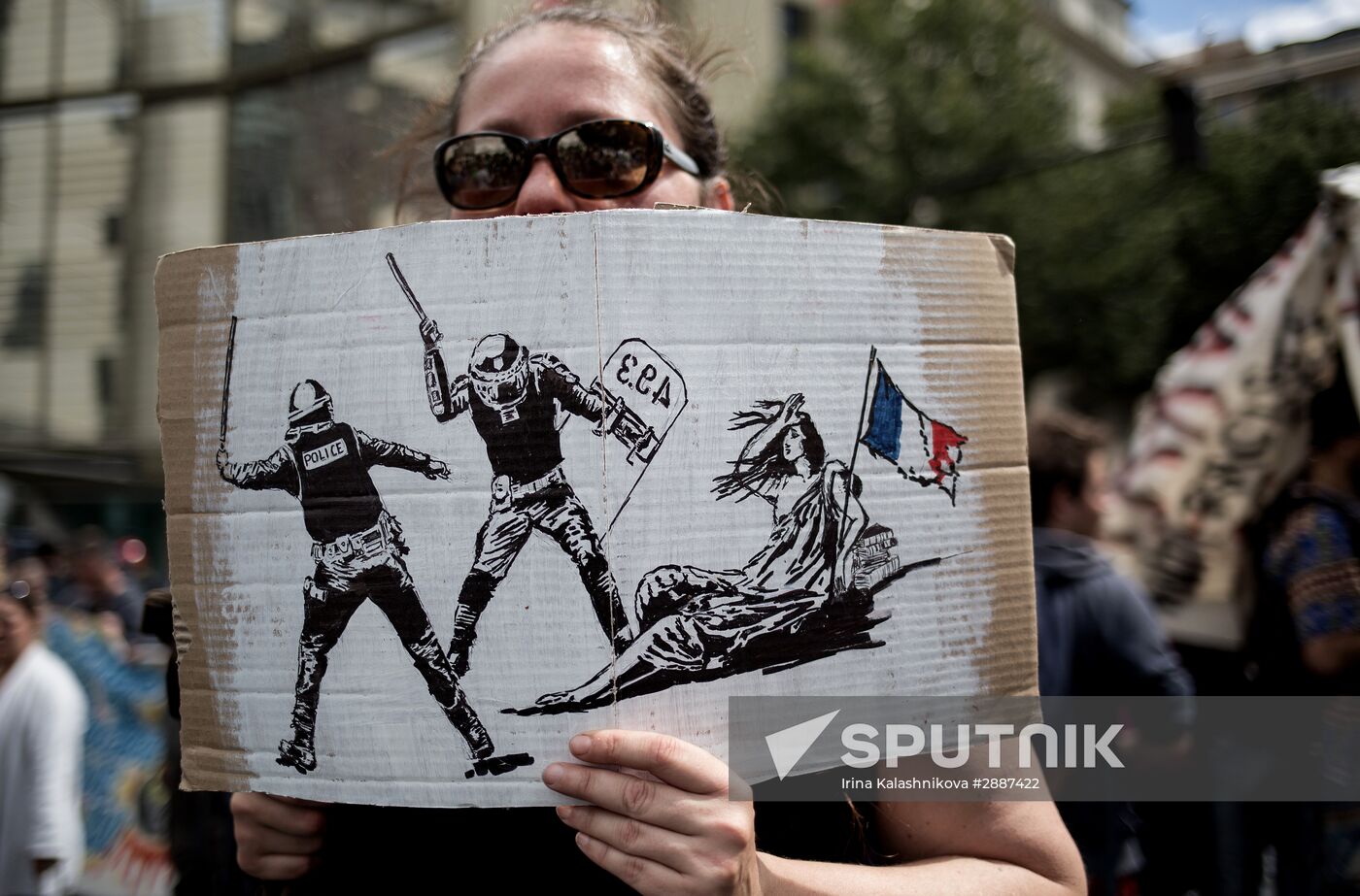 Protests against new labor law in Paris