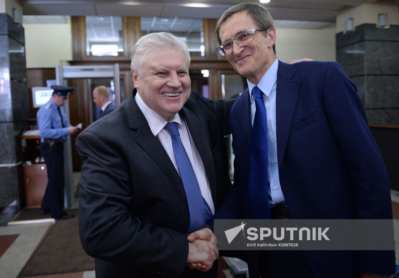 Sergei Mironov submits documents on State Duma candidates to Central Election Commission