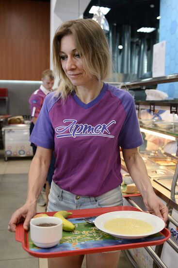 Russian Foreign Affairs Ministry Spokesperson Maria Zakharova visits Artek camp