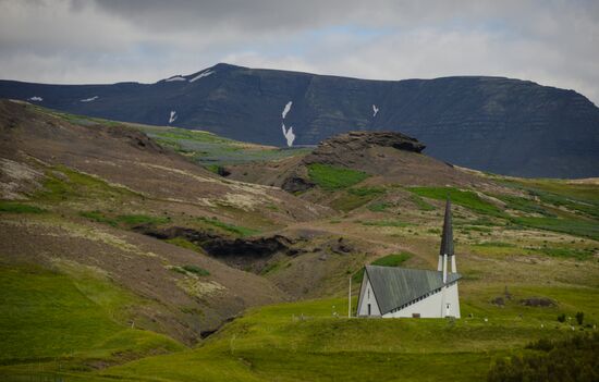 Countries of the world. Iceland