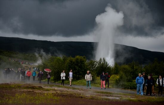 Countries of the world. Iceland