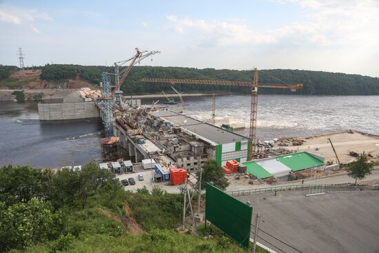 Construction of Lower Bureya hydro power plant