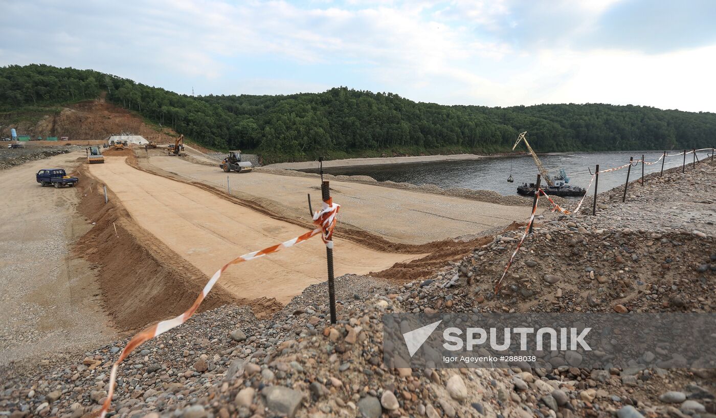 Construction of Lower Bureya hydro power plant