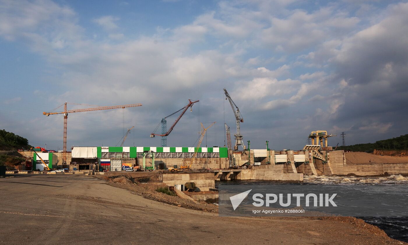 Construction of Lower Bureya hydro power plant