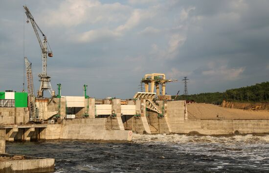 Construction of Lower Bureya hydro power plant