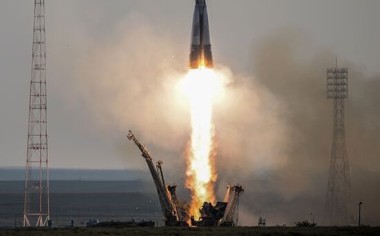 Launch of Soyuz-FG launch vehicle carrying Soyuz-MS spacecraft from Baikonur Cosmodrome