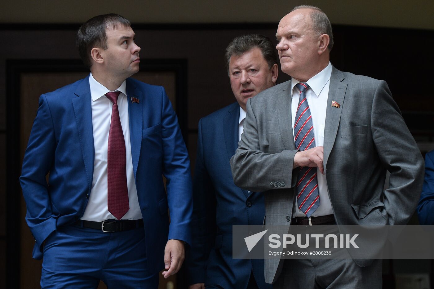 Gennady Zyuganov submits list of State Duma candidates to Central Election Commission