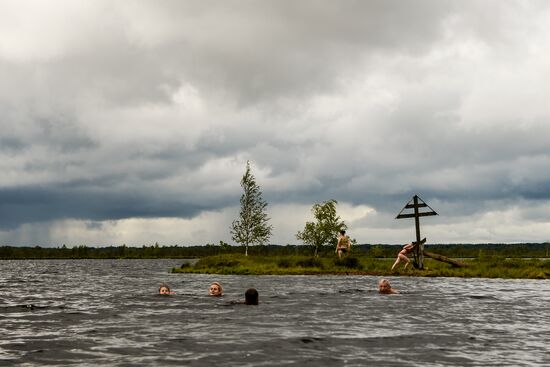 Religious procession to Svyatoye Lake in Menyusha village, Novgorod Region