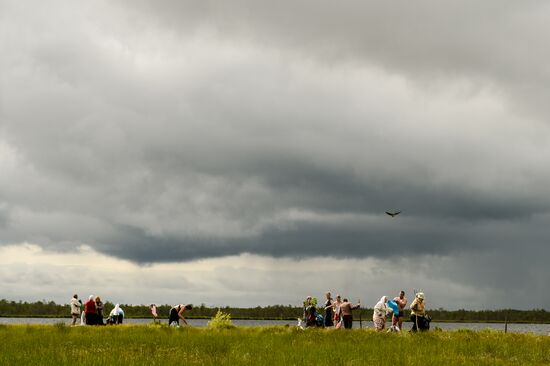 Religious procession to Svyatoye Lake in Menyusha village, Novgorod Region