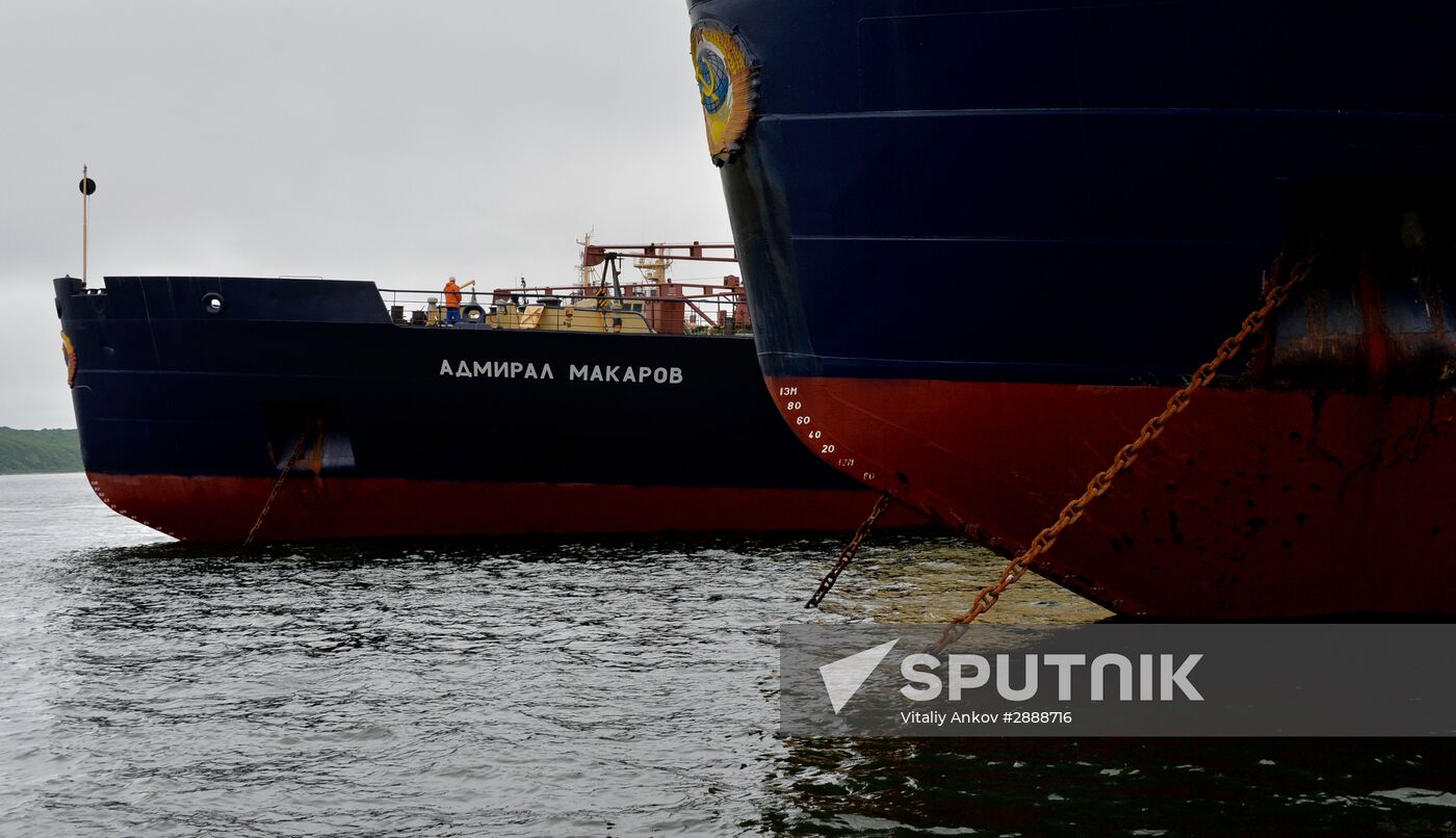 The Admiral Makarov icebreaker sets sail from Vladivostok