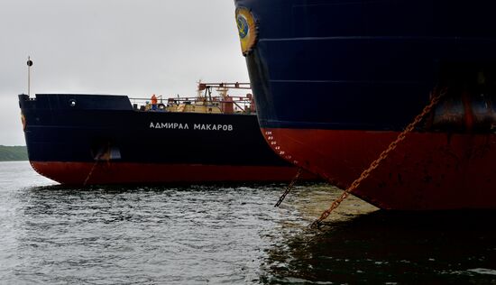 The Admiral Makarov icebreaker sets sail from Vladivostok