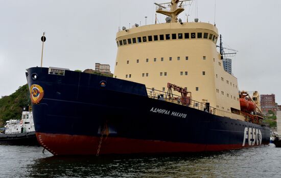 The Admiral Makarov icebreaker sets sail from Vladivostok