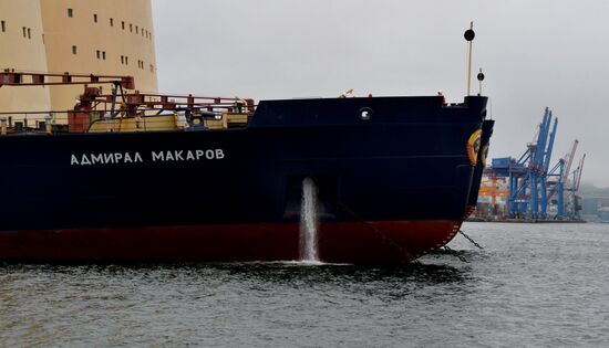 The Admiral Makarov icebreaker sets sail from Vladivostok