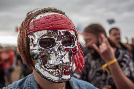 Nashestviye-2016 music festival. Day One