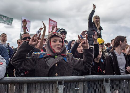 Nashestviye-2016 music festival. Day One