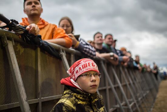 Nashestviye-2016 music festival. Day One