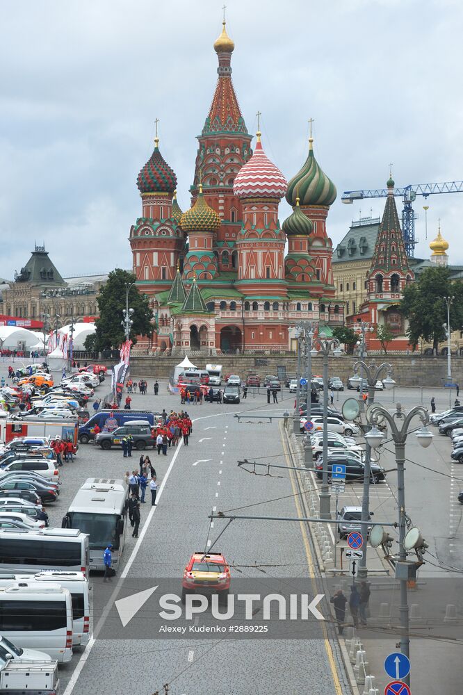 Silk Way-2016 Rally kicks off in Moscow