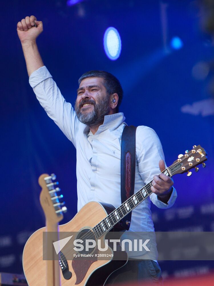 Nashestviye-2016 music festival. Day One