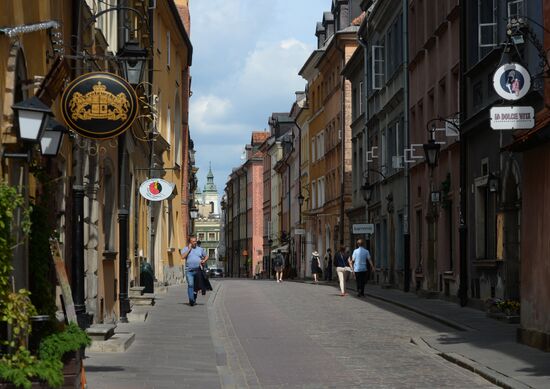 Cities of the World. Warsaw
