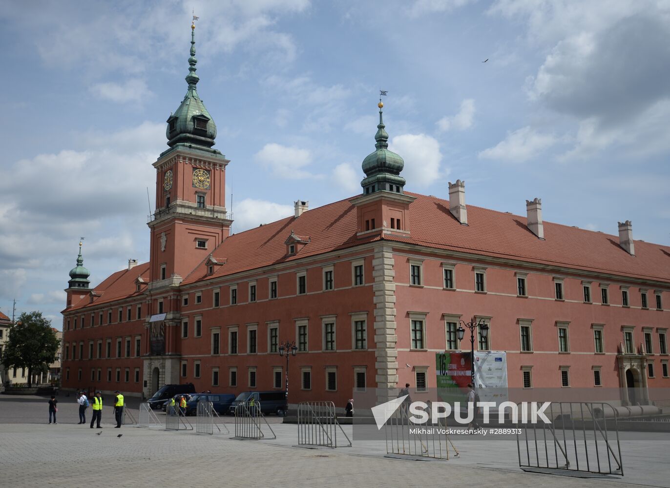 Cities of the world. Warsaw