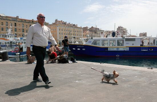 Cities of the world. Marseille