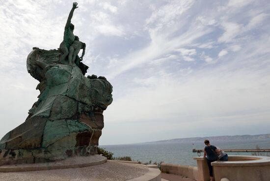 Cities of the world. Marseille