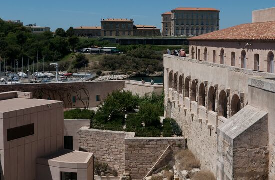 Cities of the world. Marseille