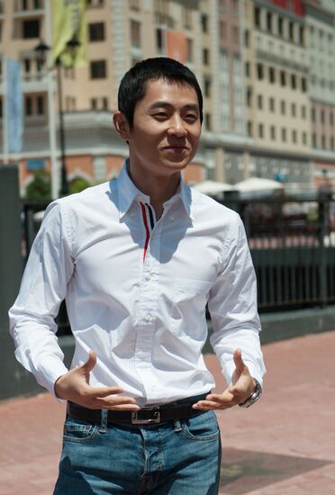 Short track speed skater Viktor Ahn receives star on Walk of Fame