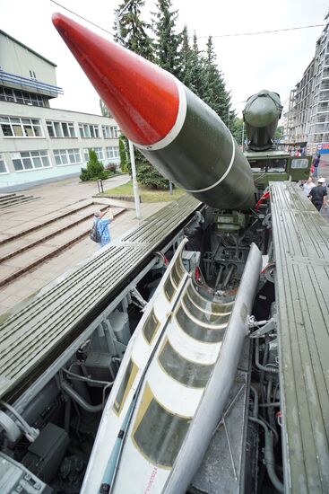 Baltic Fleet showcases weapons during City Day celebration