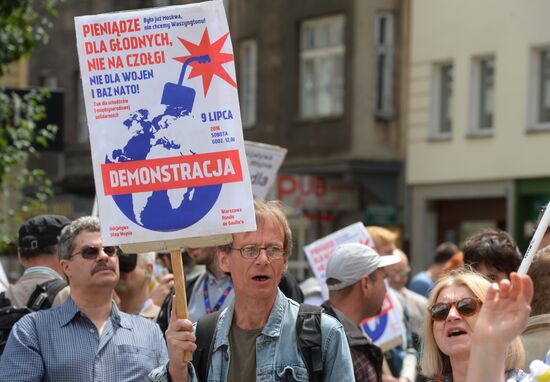 Protests against NATO summit