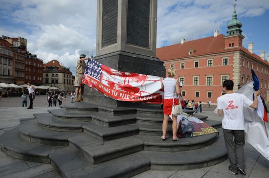 Protests against NATO summit