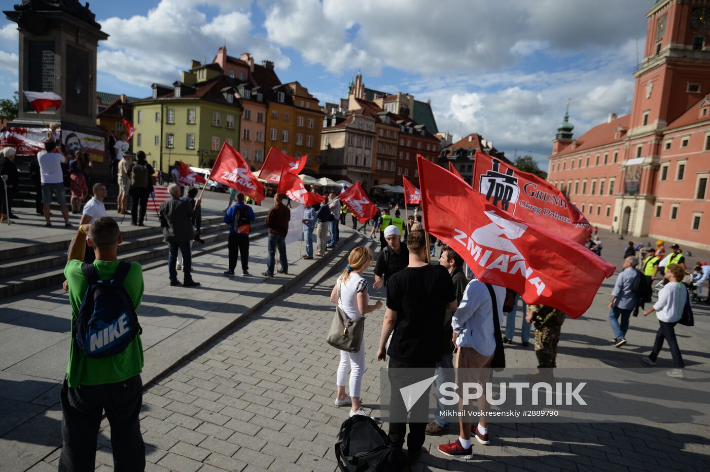 Protests against NATO summit