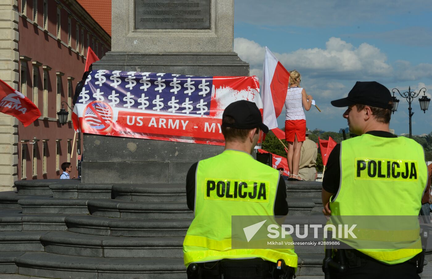 Protests against NATO summit