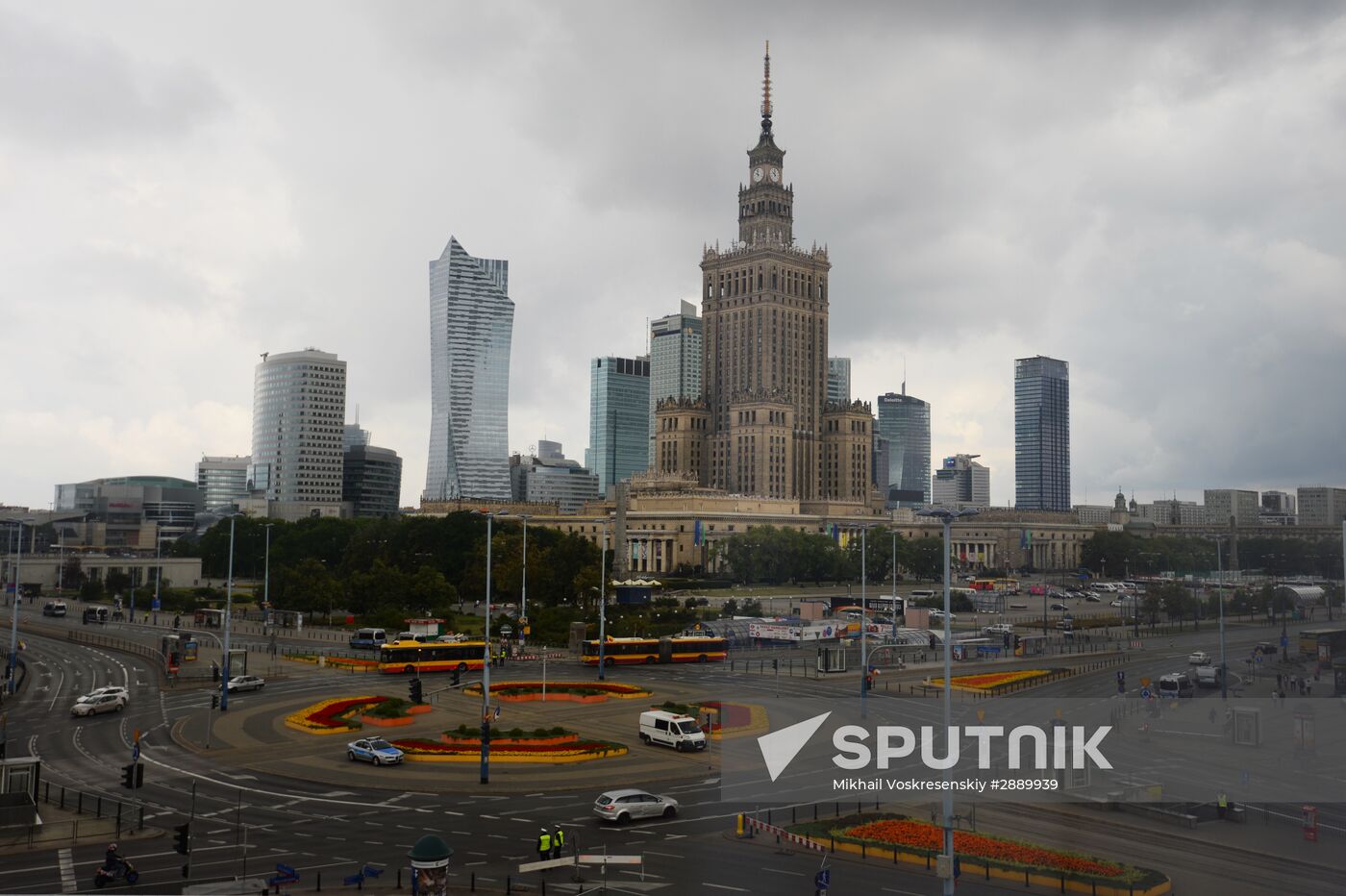 Cities of the world. Warsaw