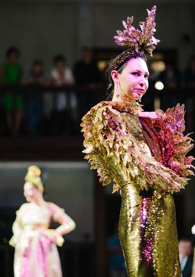 Russian Festival of summer fashion "Plyos-on-Volga. Linen Palette"