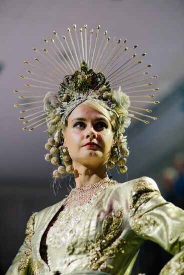 Russian Festival of summer fashion "Plyos-on-Volga. Linen Palette"
