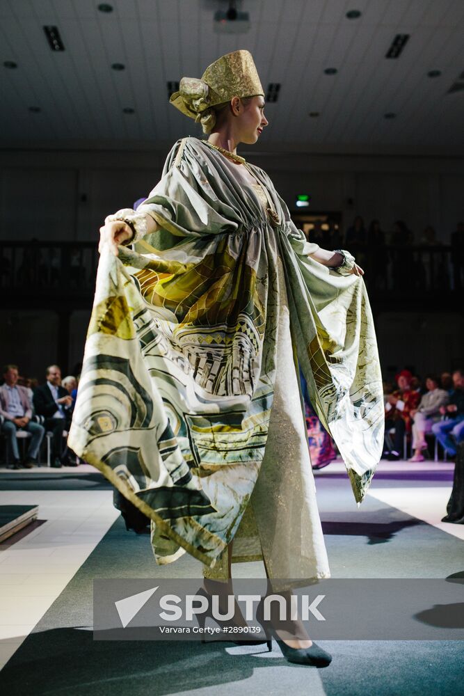 Russian Festival of summer fashion "Plyos-on-Volga. Linen Palette"