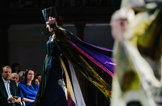 Russian Festival of summer fashion "Plyos-on-Volga. Linen Palette"
