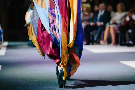 Russian Festival of summer fashion "Plyos-on-Volga. Linen Palette"